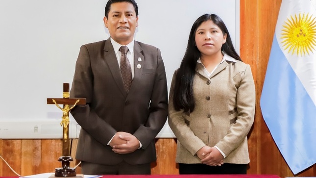 Alcalde Javier Ponce juramenta a Sub Prefecta provincial como nuevo miembro de la plataforma de Defensa Civil  de la MPP