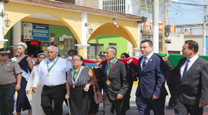¡Ceremonia Central de Aniversario!