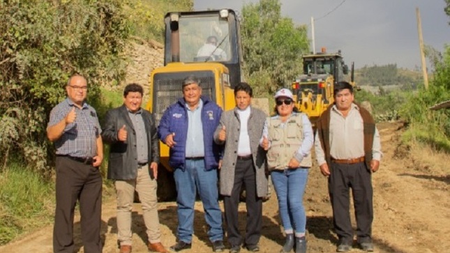 Imagen de rehabilitación de la vía AN 106, Yungay, Yanama y Llacma