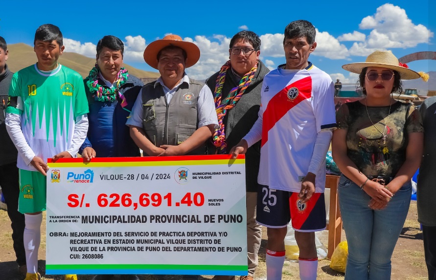 Municipalidades de Puno y Vilque reafirman convenio con gran inicio de obra para mejorar estadio