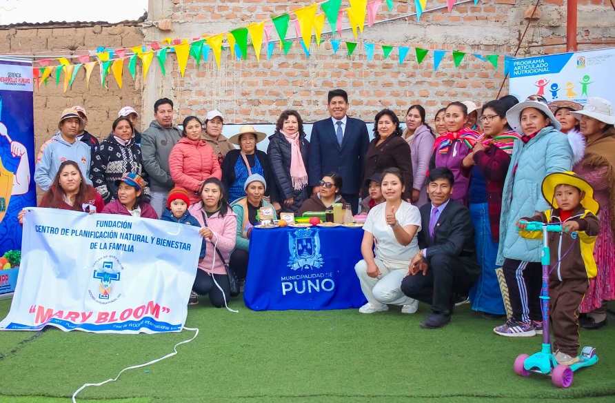 Padres de familia de la I.E.I. N° 1231 "Retoñitos de Alto Puno" se benefician con sesión educativa y demostrativa de alimentación saludable