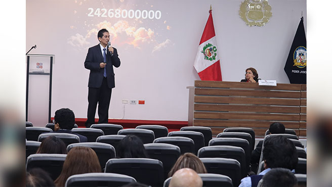 Artemio Alvarado Monzón dio charla sobre "Enfoque de la Integridad Pública" en la Corte Superior del Callao