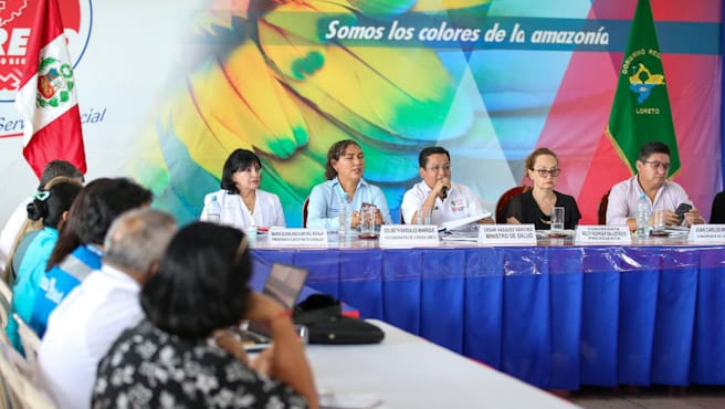 Loreto: ministro César Vásquez expuso situación del dengue en sesión de la Comisión de Salud del Congreso