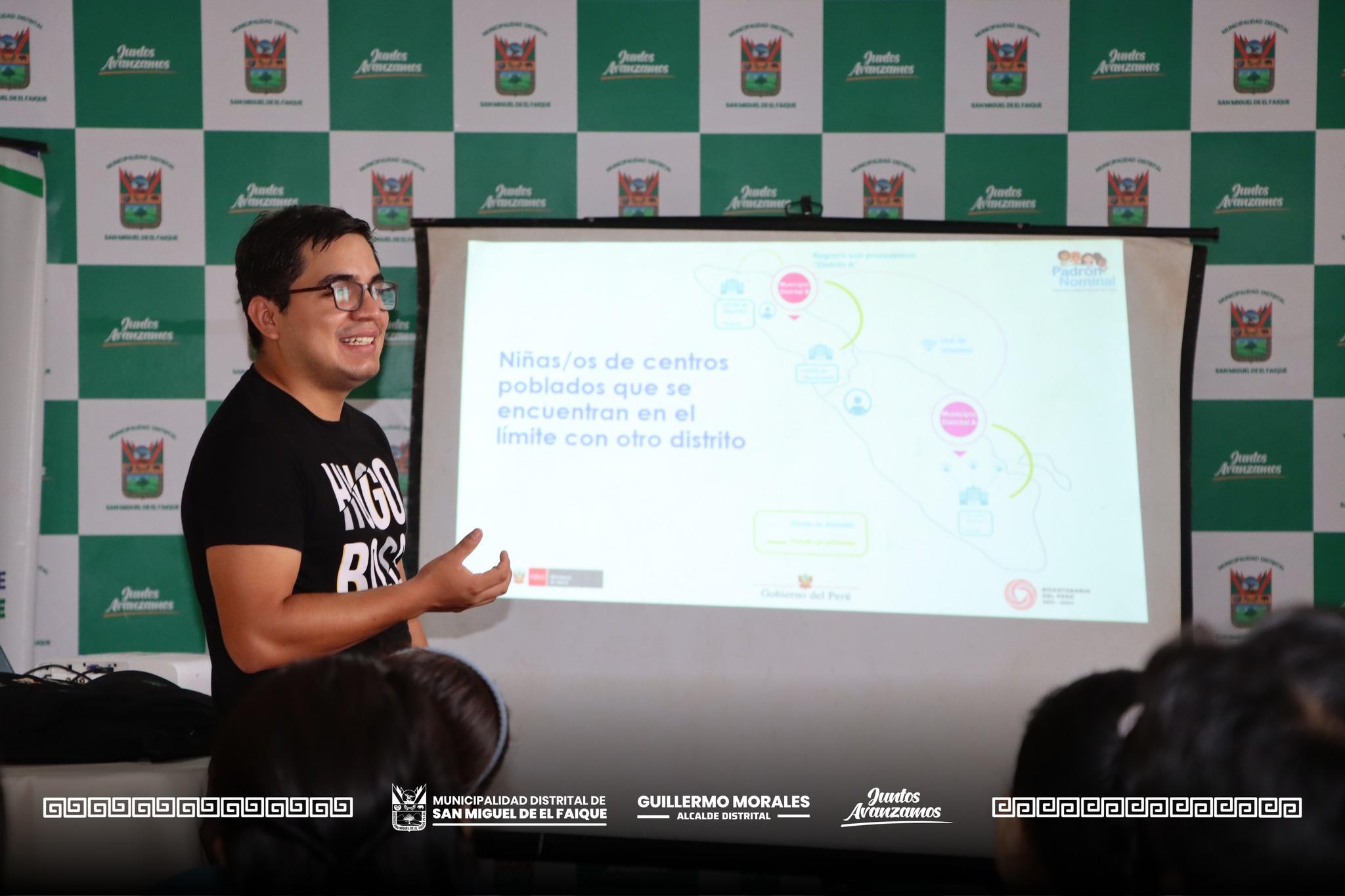 derechos fundamentales y promover el acceso a servicios estatales