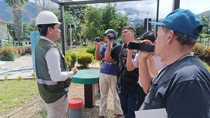 Visita informativa al parque infantil, actualización sobre la situación actual de la obra