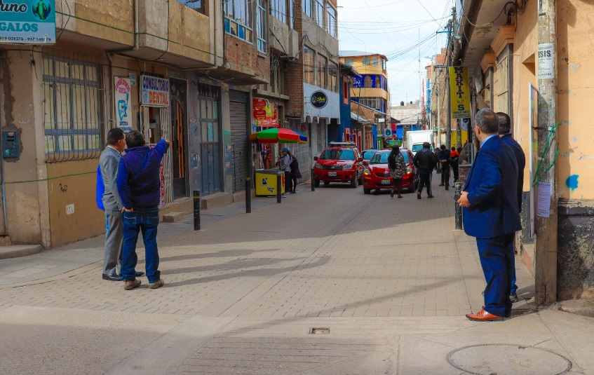 La Gerencia de Transportes realiza un recorrido por el barrio Central para escuchar las necesidades en el aspecto de transporte