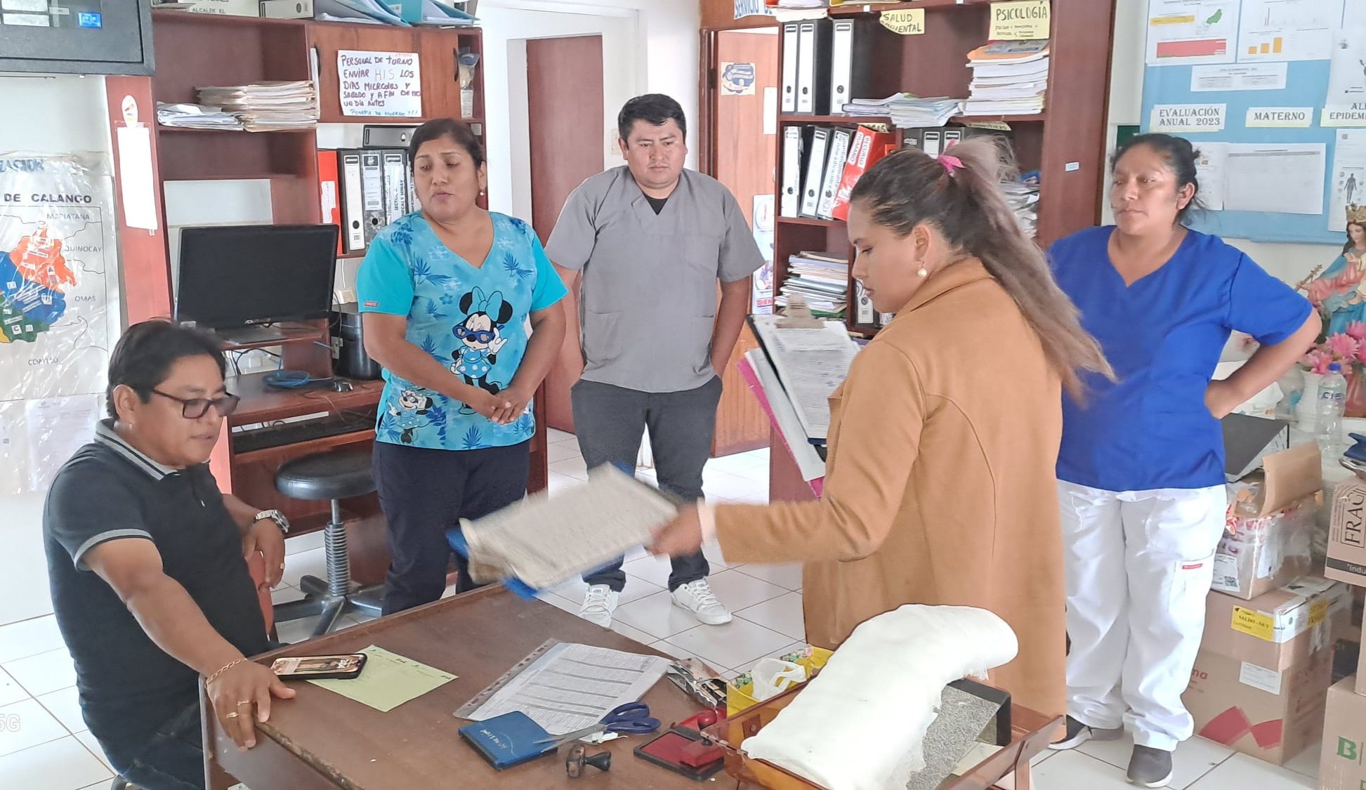 Director Ejecutivo realiza visita inopinada al Puesto de Salud de Calango.