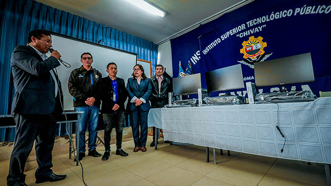 Instituto Público de Chivay