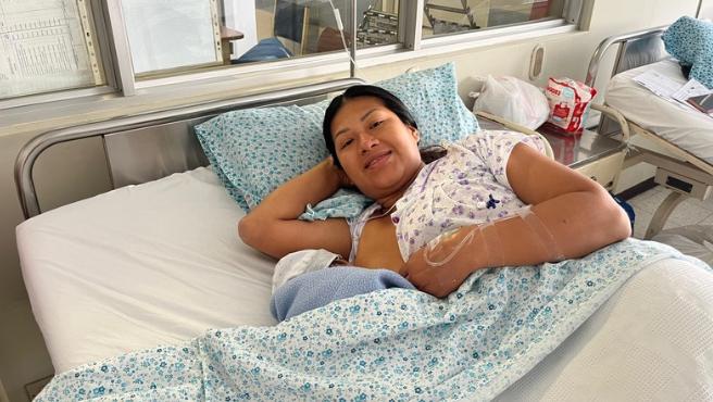 Instituto Nacional Materno Perinatal brinda reconocimiento a las primeras mamás del Día de la Madre