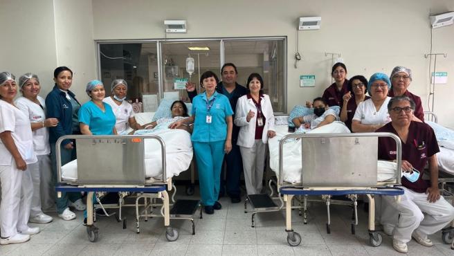 Instituto Nacional Materno Perinatal brinda reconocimiento a las primeras mamás del Día de la Madre