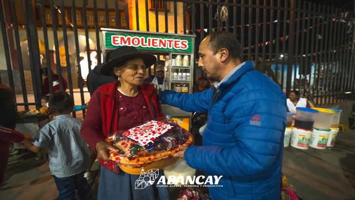 Celebramos El Día De La Madre Con Emotivo Gesto De Solidaridad