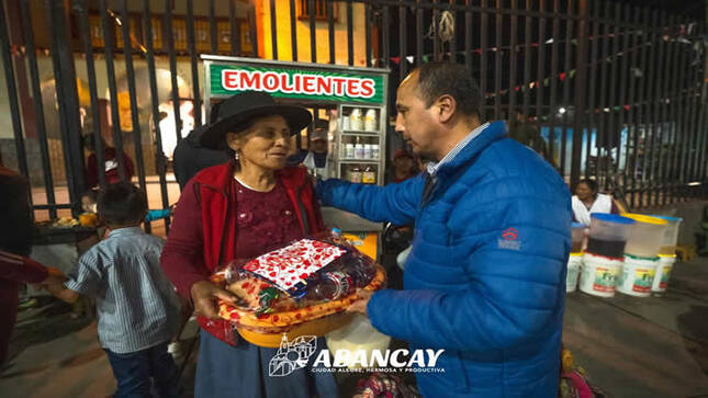 Celebramos El Día De La Madre Con Emotivo Gesto De Solidaridad 