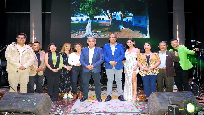 serenata a Huaral por su 48Β° aniversario provincial