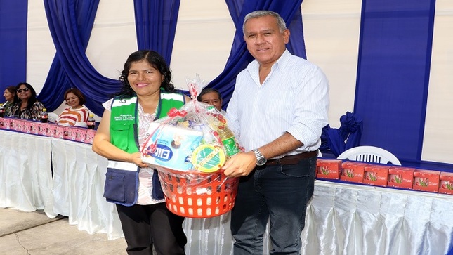 confraternidad con los obreros de servicios a la ciudad 