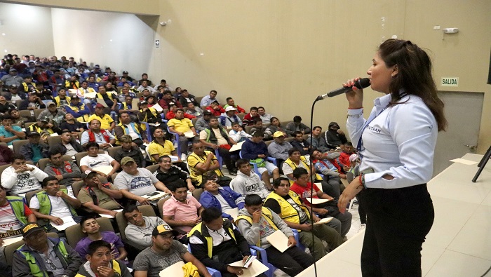 Curso en educaciΓ³n vial "Responsables Manejando" capacitΓ³ a conductores de vehΓculos menores de Huaral