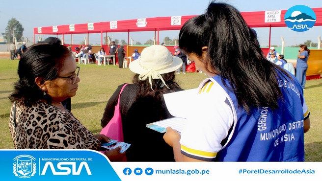 La Municipalidad Distrital de Asia liderada por nuestro alcalde Isaias Alcántara Malasquez continúa con la entrega de canastas por la celebración del Día de la Madre.
Les recordamos que la entrega se llevará a cabo hasta las 4:00 p.m. en el estadio de Capilla de Asia.
¡𝑳𝑨𝑺 𝑬𝑺𝑷𝑬𝑹𝑨𝑴𝑶𝑺! 
#MunicipalidadDistritalDeAsia
#PorelDesarrollodeAsia
#IsaiasAlcantaraAlcaldedeAsia