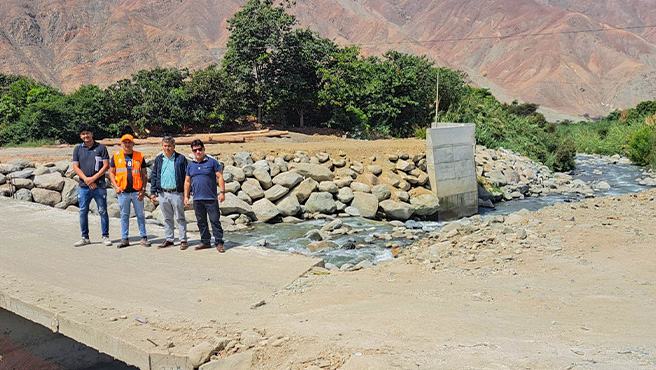 Con el objetivo de continuar con los trabajos de la obra “construcción del puente Huiña del Centro Poblado Huiña, se realizó una inspección técnica para verificar la viabilidad y continuación.