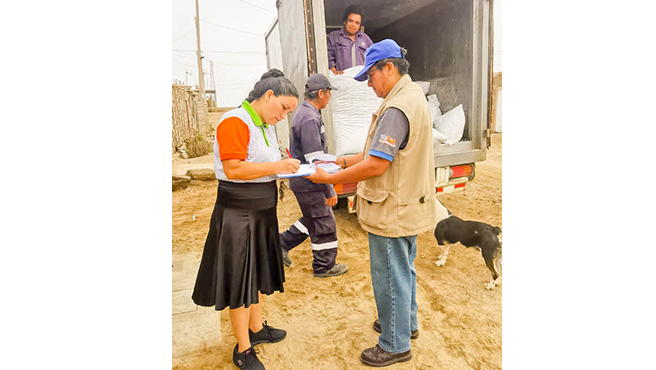 Municipalidad realiza la entrega de productos lácteos y hojuelas de cereales a los 27 comités del Programa del Vaso de Leche (PVL)