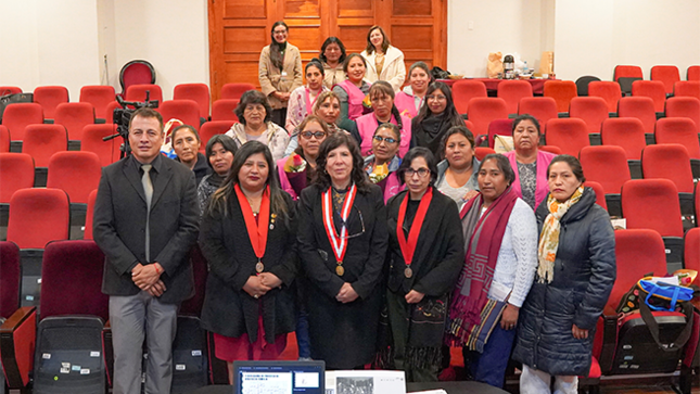 Jueza Suprema Janet Tello resaltó el trabajo de orientadoras judiciales en el distrito judicial de Cusco 