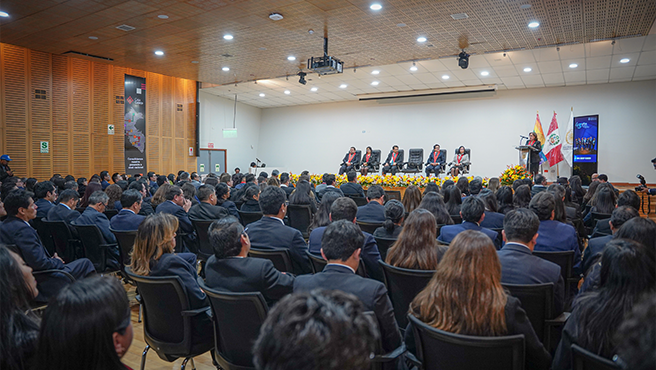 Presidenta de la Corte de Cusco participó de la ceremonia por el “43° Aniversario del Ministerio Público y Día del Fiscal”