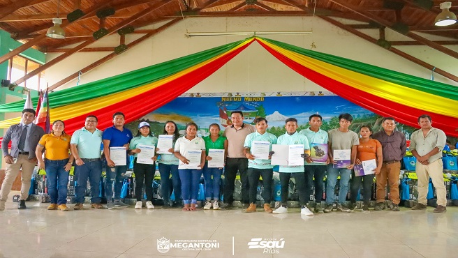 Jรณvenes de la zona norte de Megantoni recibieron certificados como operadores de maquinaria pesada y auxiliares administrativos