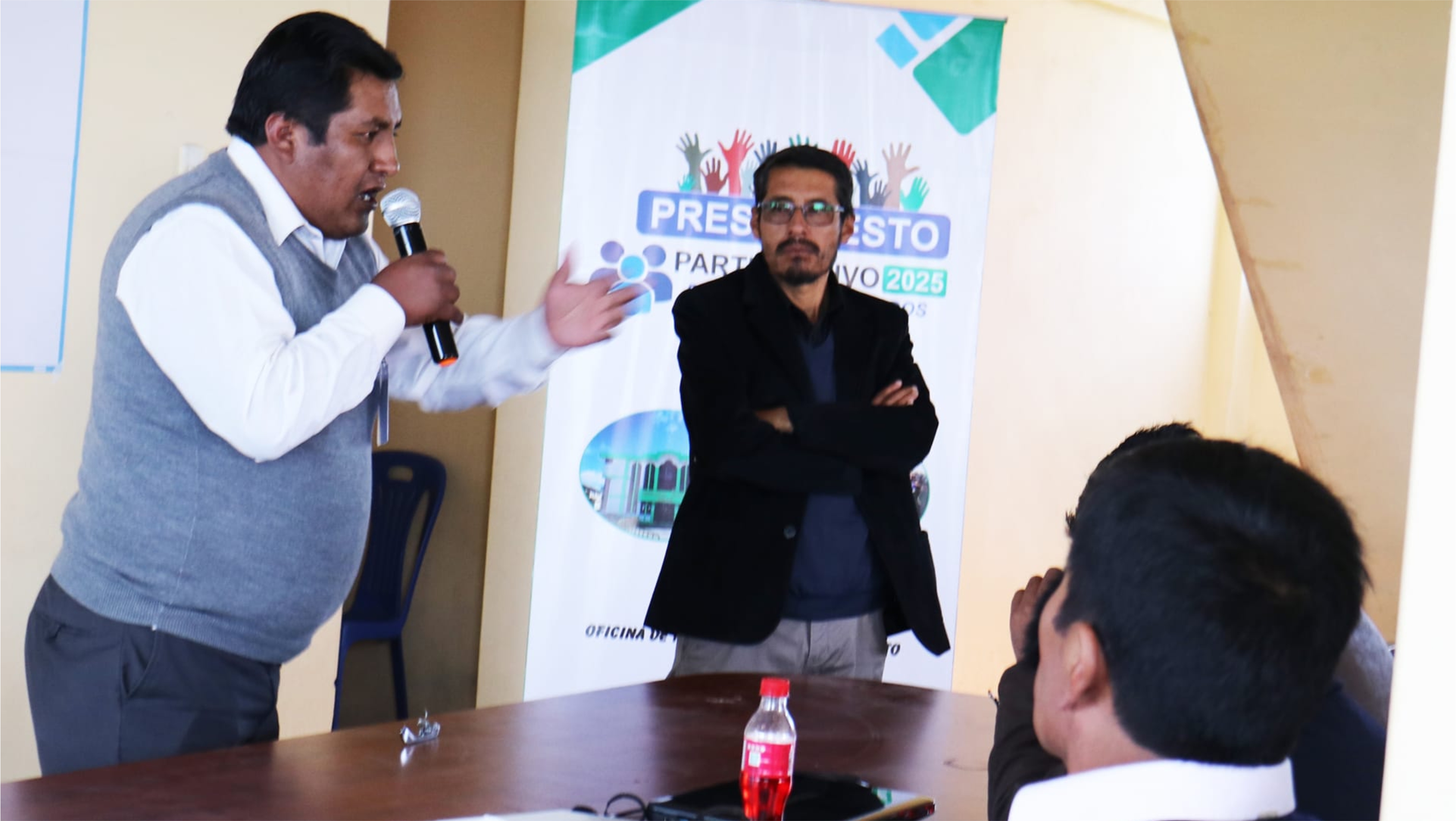 Taller de presupuesto participativo en el centro Poblado de Puquis 