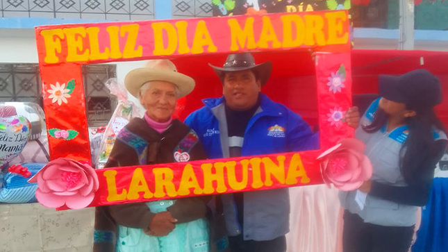 Celebramos el Día de la Madre en San Pedro de Laraos