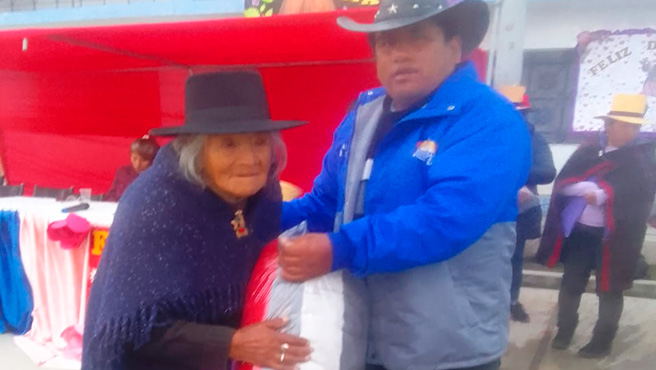 Celebramos el Día de la Madre en San Pedro de Laraos