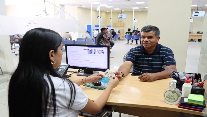 Usuarios también pueden realizar trámites de su brevete en el MAC del C.C Real Plaza 
