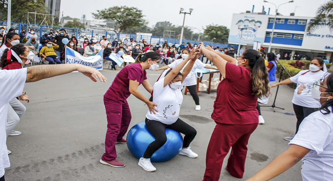 Maternidad saludable: Hospital Rebagliati atiende más de 4 mil partos al año