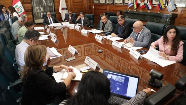 Consejo Nacional de Salud impulsa la educación presencial para carreras de ciencias de la salud