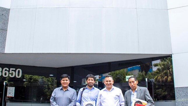 Visita al ministerio de vivienda. 