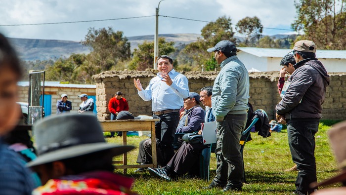 AUTORIDADES DE SAN JERÓNIMO PARTICIPAN DE REUNIÓN EN EL CENTRO POBLADO DE CUPISA Y ANUNCIAN QUE PROYECTO PILOTO DE TECHO PROPIO SI VA.
