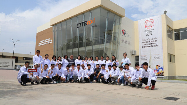 Foto de los trabajos realizando por personal del CITEccal Trujillo