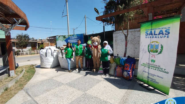 𝗘𝗖𝗢𝗧𝗥𝗨𝗘𝗤𝗨𝗘 𝗣𝗢𝗥 𝗘𝗟 𝗗𝗜𝗔 𝗠𝗨𝗡𝗗𝗜𝗔𝗟 𝗗𝗘𝗟 𝗥𝗘𝗖𝗜𝗖𝗟𝗔𝗝𝗘 𝗦𝗘 𝗥𝗘𝗔𝗟𝗜𝗭𝗢 𝗘𝗡 𝗘𝗟 𝗖𝗘𝗡𝗧𝗥𝗢 𝗣𝗢𝗕𝗟𝗔𝗗𝗢 𝗗𝗘 𝗖𝗘𝗥𝗥𝗢 𝗣𝗥𝗜𝗘𝗧𝗢