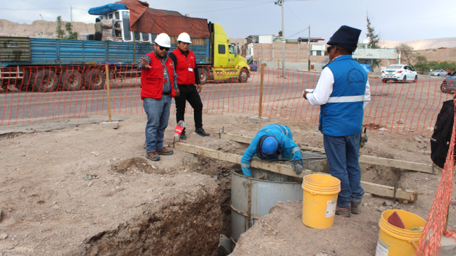 La Contraloría General desplegó de manera simultánea servicios de control concurrente en 16 proyectos de inversión bajo la ejecución de la Municipalidad Distrital de San Antonio. En la intervención se detectaron 58 situaciones adversas que fueron comunicadas a la entidad a fin de que se adopten las acciones que correspondan. Los auditores examinaron la ejecución directa e indirecta de proyectos de inversión, los cuales ascenderán a S/ 193 millones 235 mil 264.