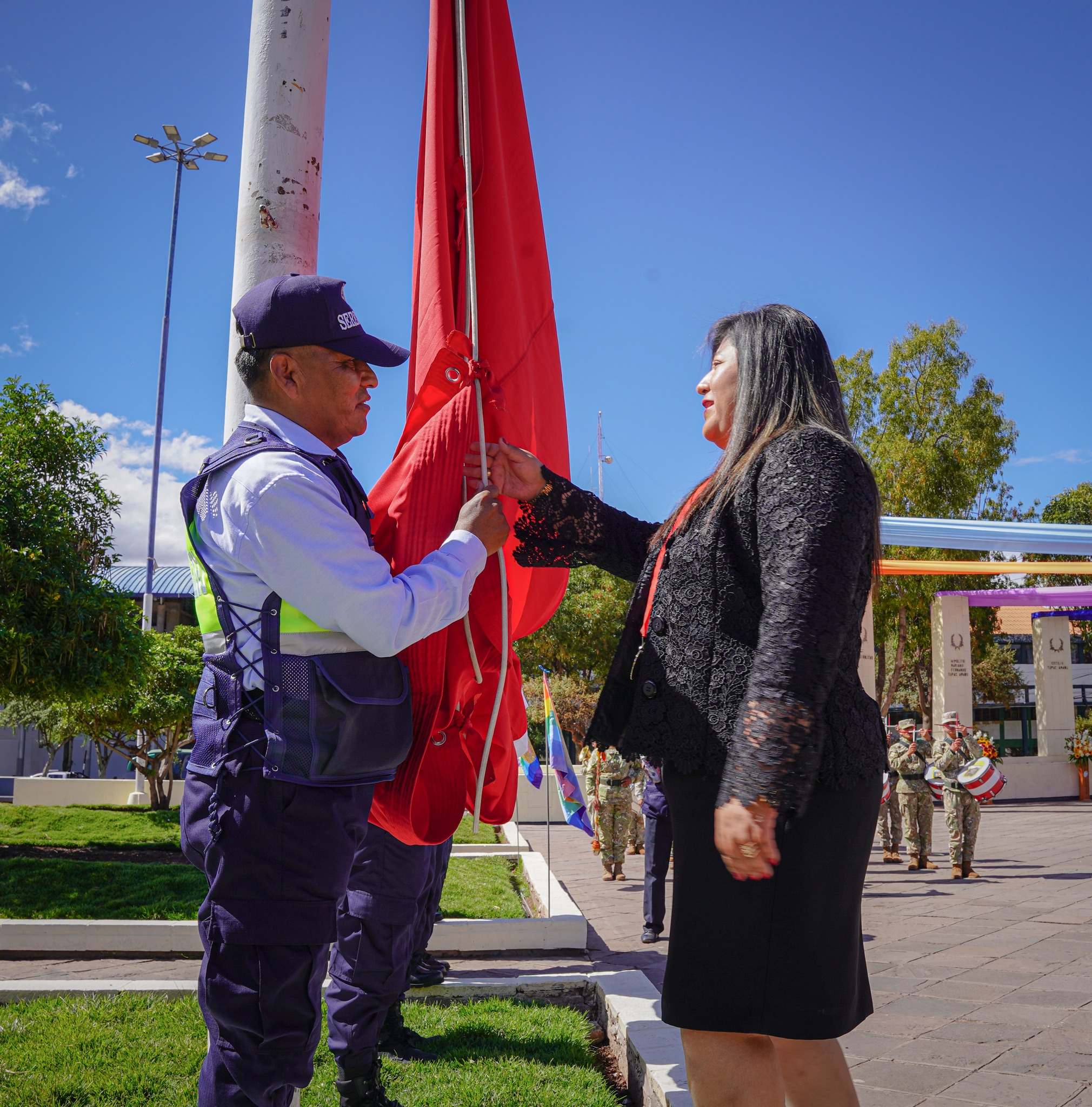 Presidenta de la Corte de Cusco participó en ceremonia de homenaje por los 243 años del Martirologio de Túpac Amaru