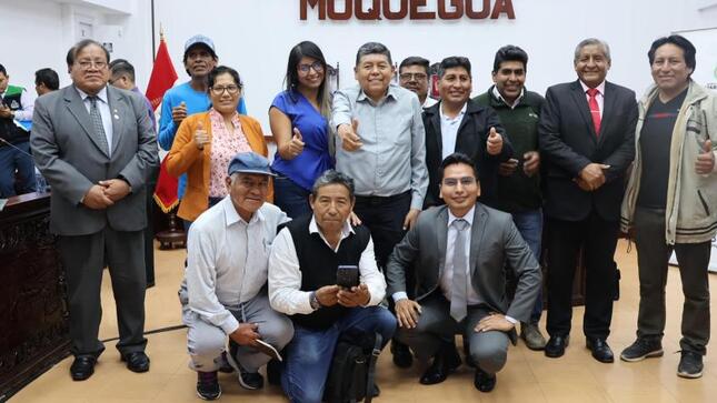 Alcalde y regidores provinciales desarrollaron la 9° Sesión Ordinaria de Concejo.