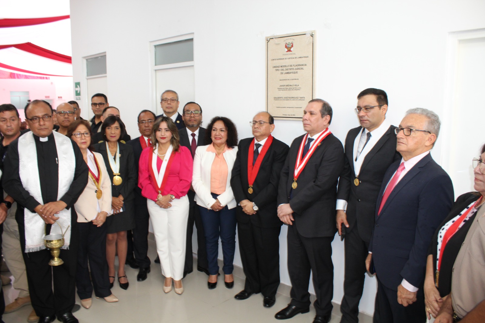 INAUGURACIÓN DE UNIDAD DE FLAGRANCIA (PLACA RECORDATORIA) 3