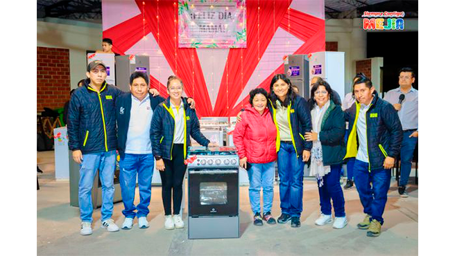 Entrega de premios, sorteo por el Día de la Madre Municipalidad Distrital de Mejía