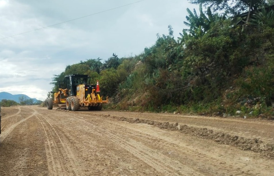 Reparación de superficie y cuneta