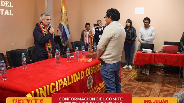Alcalde de Velille y autoridades juramentan para el Comité Distrital de Salud de Velille 