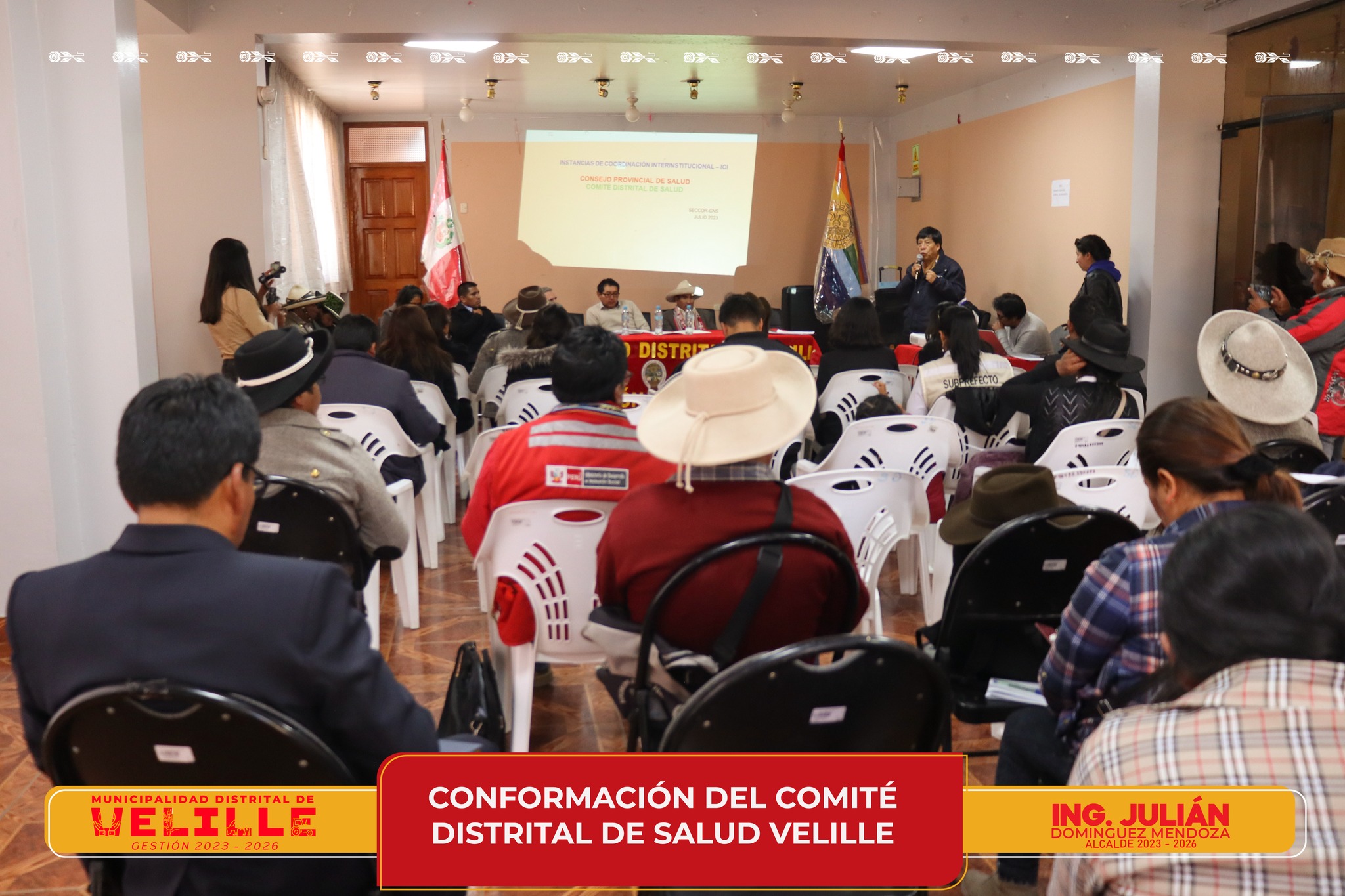 Alcalde de Velille y autoridades juramentan para el Comité Distrital de Salud de Velille 