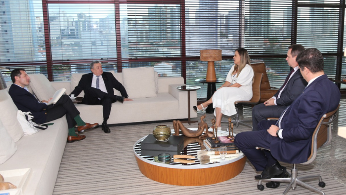 Consulado General del Perú en Río de Janeiro fortalece lazos con autoridades de Salvador para mejorar atención al connacional