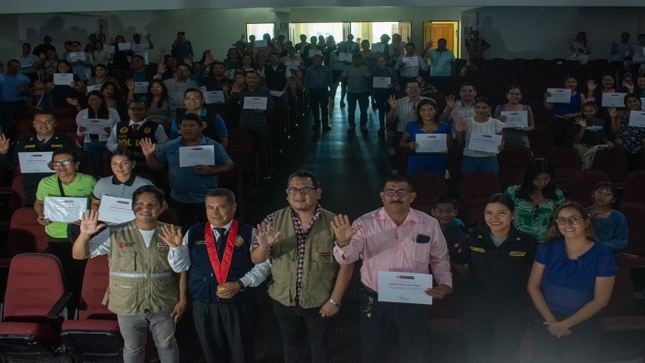 Cultura entregó certificación del curso de lengua shipibo-konibo a más 90 servidoras públicas pertenecientes a pueblos indígenas en Ucayali