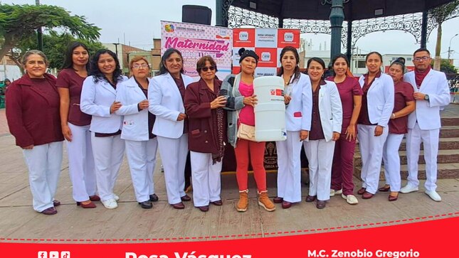  Lanzamiento de la Semana de la Maternidad Saludable y Segura. "Elige comer saludable por amor a tu Bebé" en la RIS Chilca Mala
