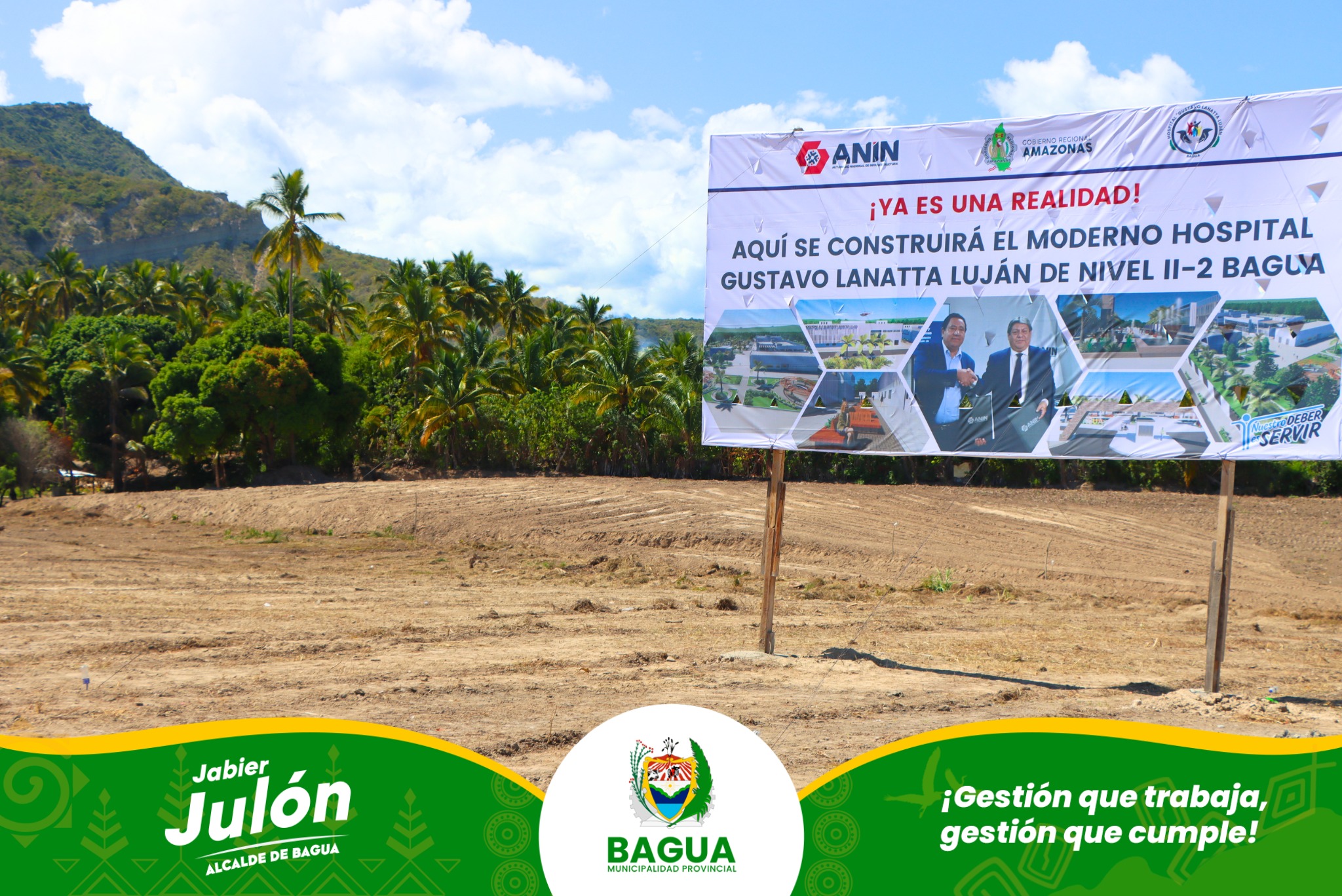 Foto del cartel de anuncio y el terreno