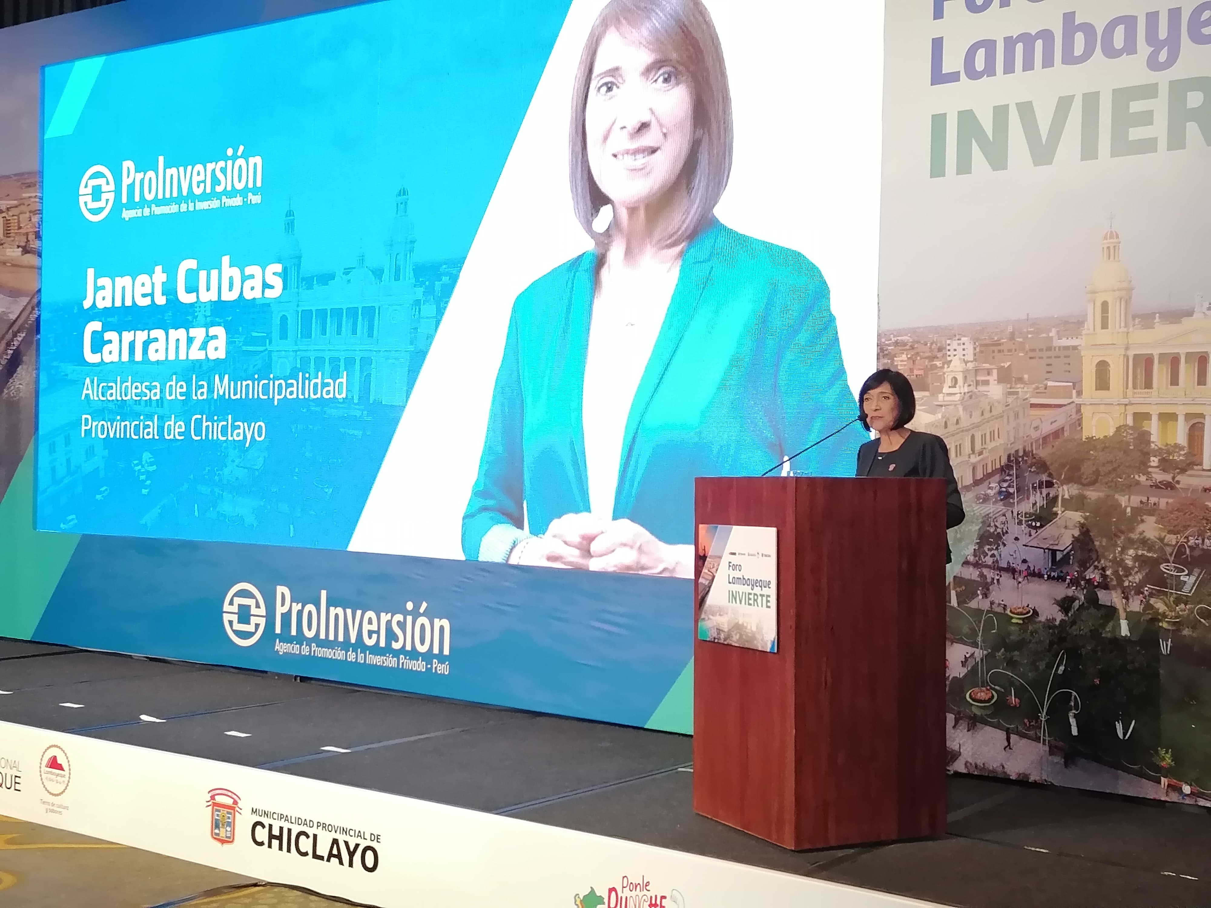 JANET CUBAS EN EL FORO LAMBAYEQUE INVIERTE