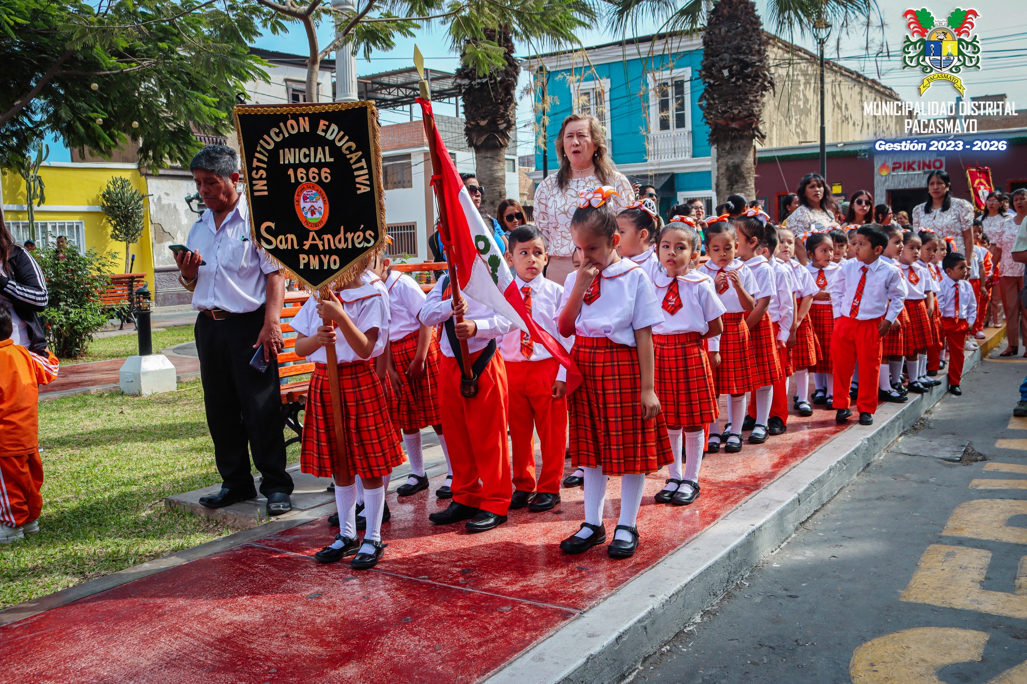 Izamiento por el Dia de la Educaci贸n Inicial 2