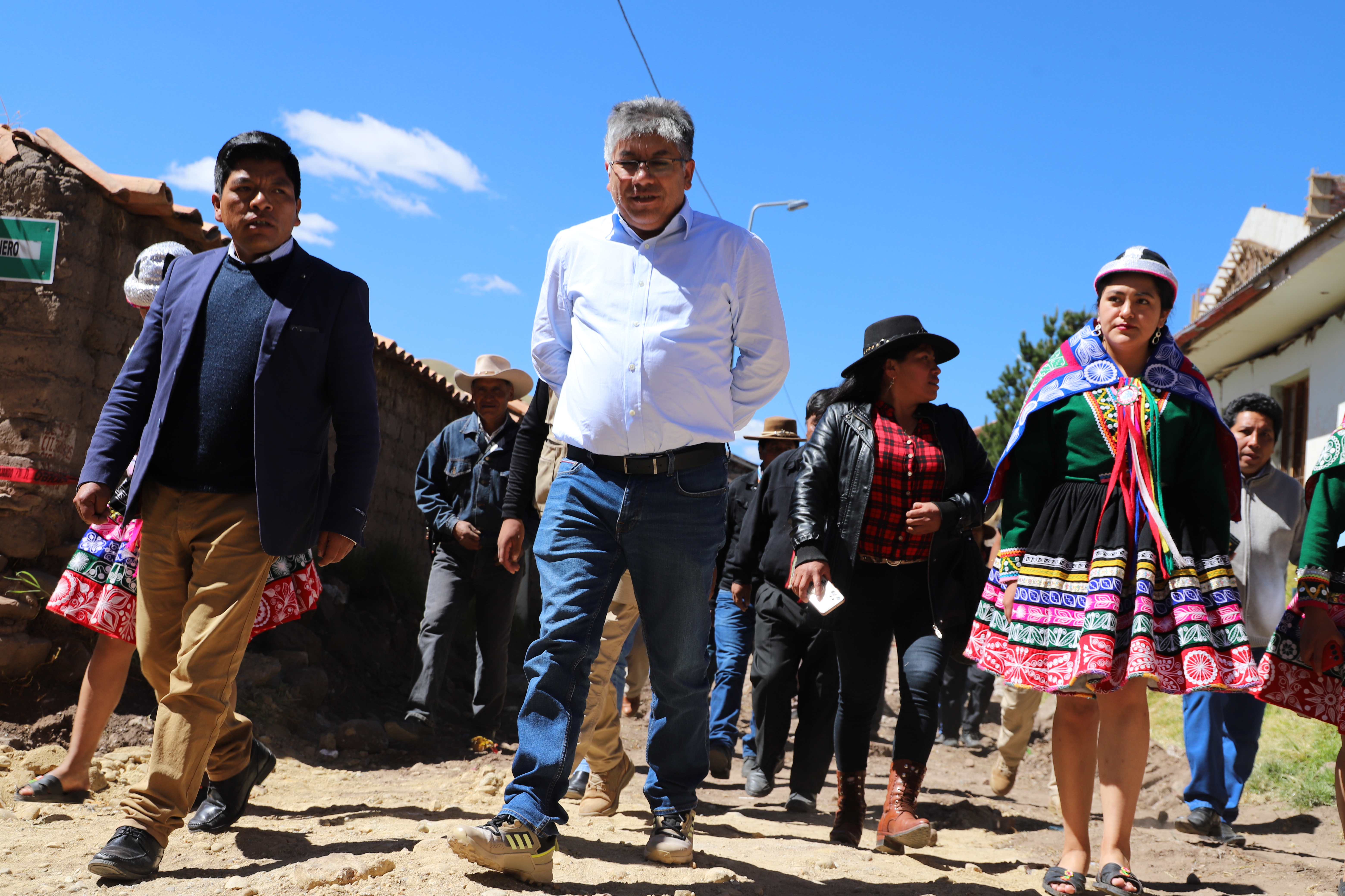 COMPROMISO CUMPLIDO: GOBERNADOR REGIONAL DE CUSCO ANUNCIA INICIO DEL EXPEDIENTE TÉCNICO DE LA VÍA INTEGRACIÓN K’ANA